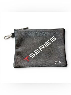 Titleist Golf T Series Black Leather bag with Red and White Accents, Like New